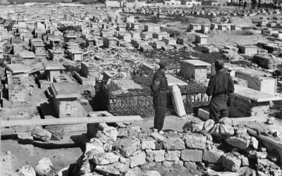 Romans remember Libyan Jews whose graves Gaddafi bulldozed.