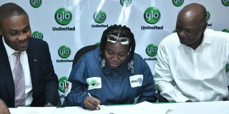 Nigeria Breaking News Today: Teni remains a Glo ambassador as she renews her contract